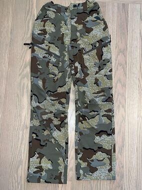 KUIU Youth Attack Pant Valo pattern